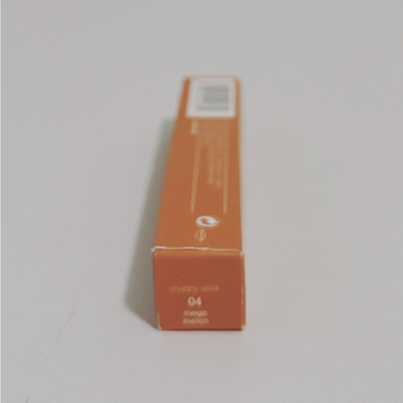 Clinique Chubby Stick Moisturizing Lip Colour Balm Mega Melon - Picture 6 of 10
